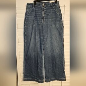 Women's Curvy, Stretchy American Eagle Wide Leg jeans Size 12 with tags